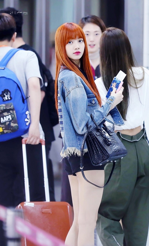 Blackpink Lisa Fashion - Official Korean Fashion