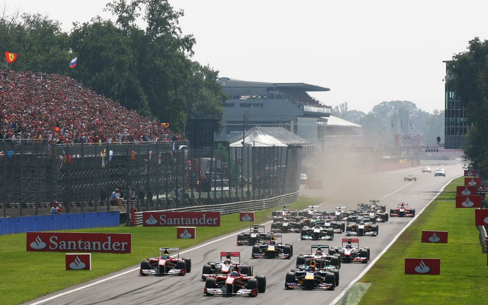 2011 ITALIAN GP RACE IN HIGH RESOLUTION IMAGES, PART 1 FORMULA 1