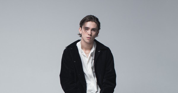 EUROVISION ADDICT: FELIX SANDMAN: "I'm an artist with a bunch of different sides"