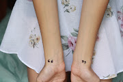 Tatoo mini tatouage poignet copie