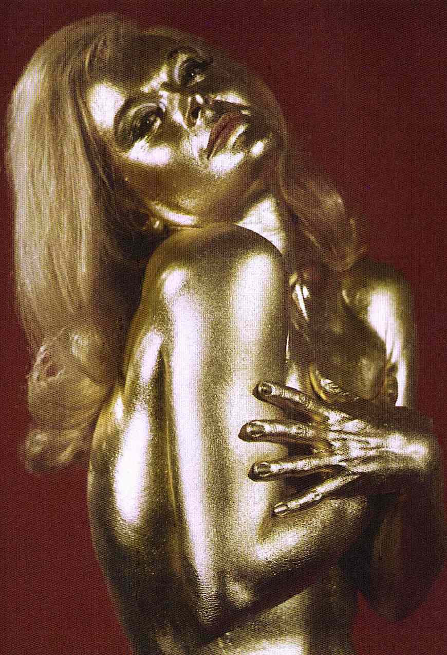 Shirley Eaton 1964 Goldfinger Shirley Eaton painted gold for 1964 movie Goldfinger, a photograph
