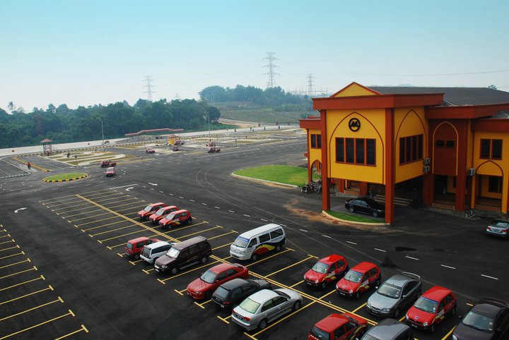 Metro Driving Puchong Lesen Memandu Puchong GALERI Metro Driving Puchong Lesen Memandu Puchong GALERI