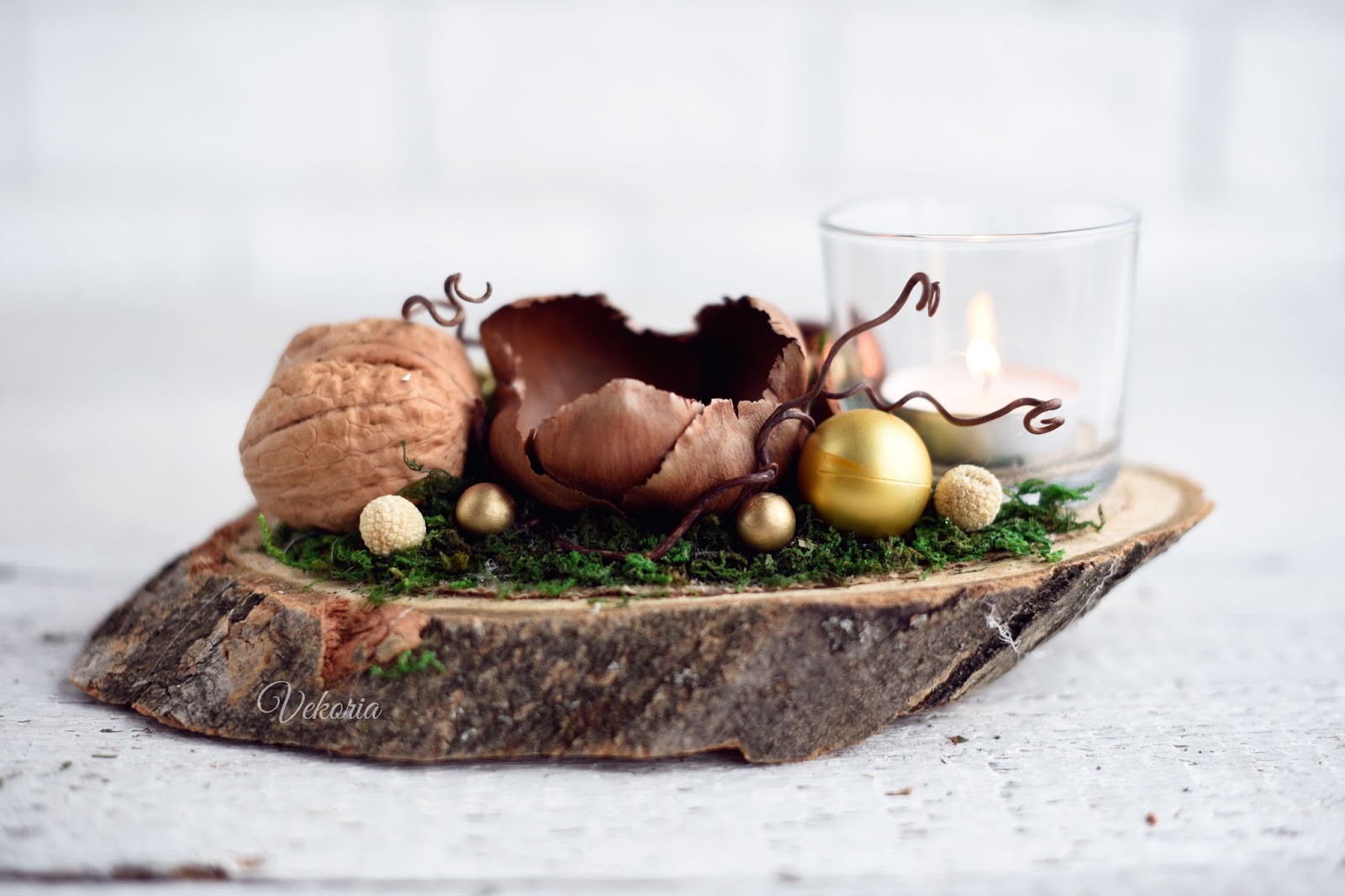 Christmas flower arrangement