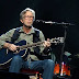 Ouça homenagem de Eric Clapton a John Wetton