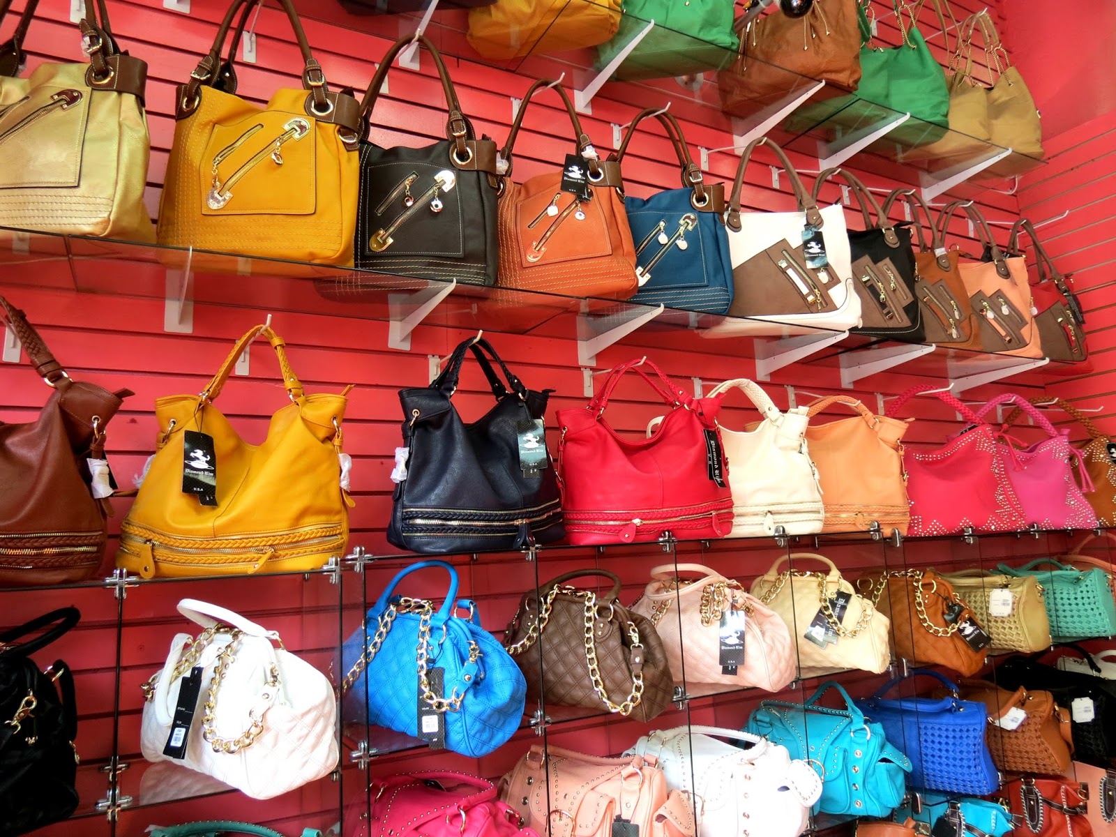 The Santee Alley: Weekly Fashion Finds: $20 Handbag Sale