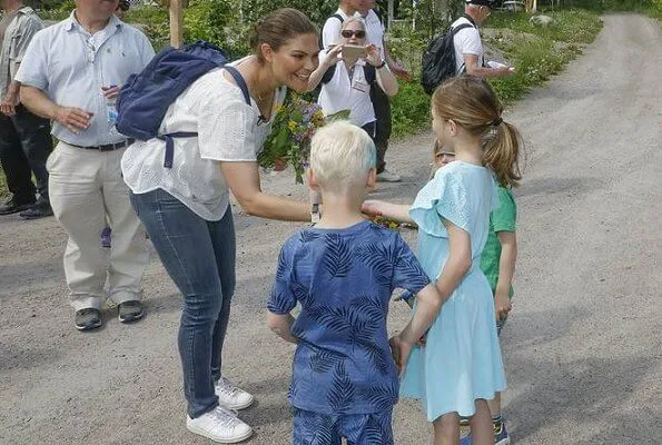 Crown Princess Victoria visited Engesbergs Camping and Stugby in Gävle. Engesbergs Camping is a family campsite