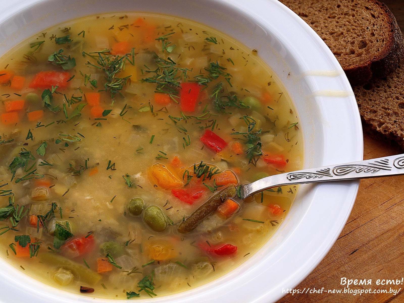 Рецепт супа в постные дни. Гороховая похлебка постная. Постный овощной суп. Гороховый суп постный. Постный гороховый супчик.