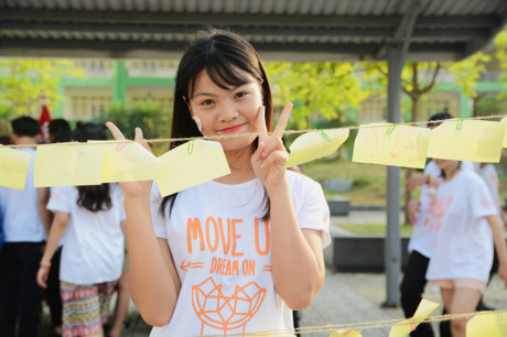 Lan dau tien teen 12 Chuyen Nguyen Hue tai Hue duoc don Le truong thanh - Anh 10