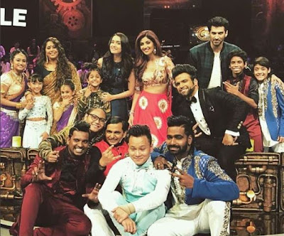 Sony S Super Dancer Grand Finale Telecast On 17th December Ditya Wins The Trophy W3buzz Mostly known for his major involvement in hindi reality tv shows and professional dance competitions, yogesh has often been admired by numerous critics and local. w3buzz