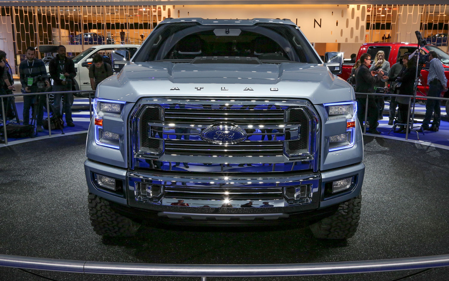 авторынок в америке. новые авто из сша. автомобили из америки. аукцион сша автомобили. Ford f series atlas.