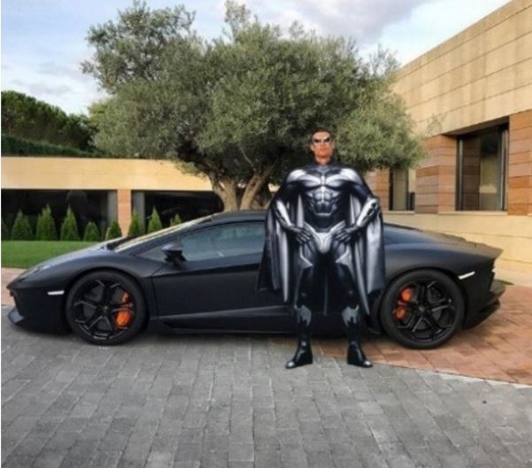 Estos fueron los mejores memes de Cristiano Ronaldo frente a su nuevo carro 14767279540498