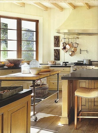 CASA TRÈS CHIC: REVISTA DE FIM DE SEMANA