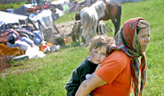 Γαλλία: στο κέντρο του Μονπελιέ στήθηκε καταυλισμός Αθιγγάνων 