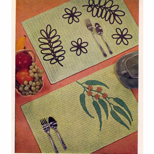 Count Cross Stitch  Leaves on Crocheted Placemats Pattern 