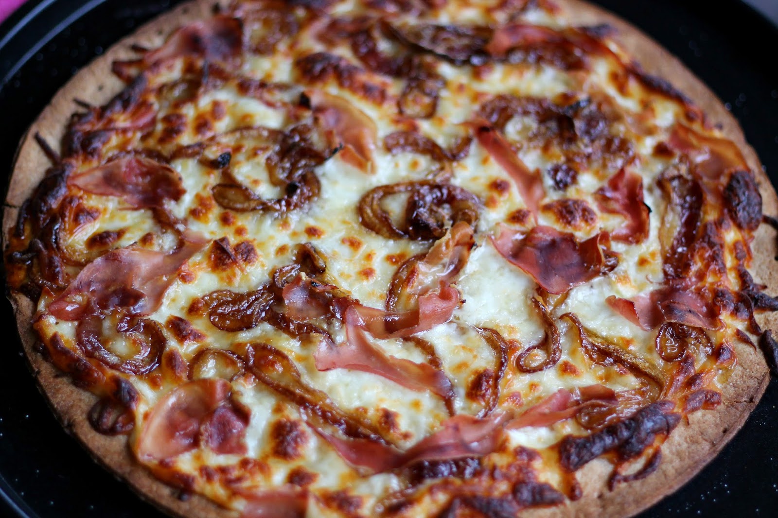 Caramelized Onion & Prosciutto Pizza Carolina Charm