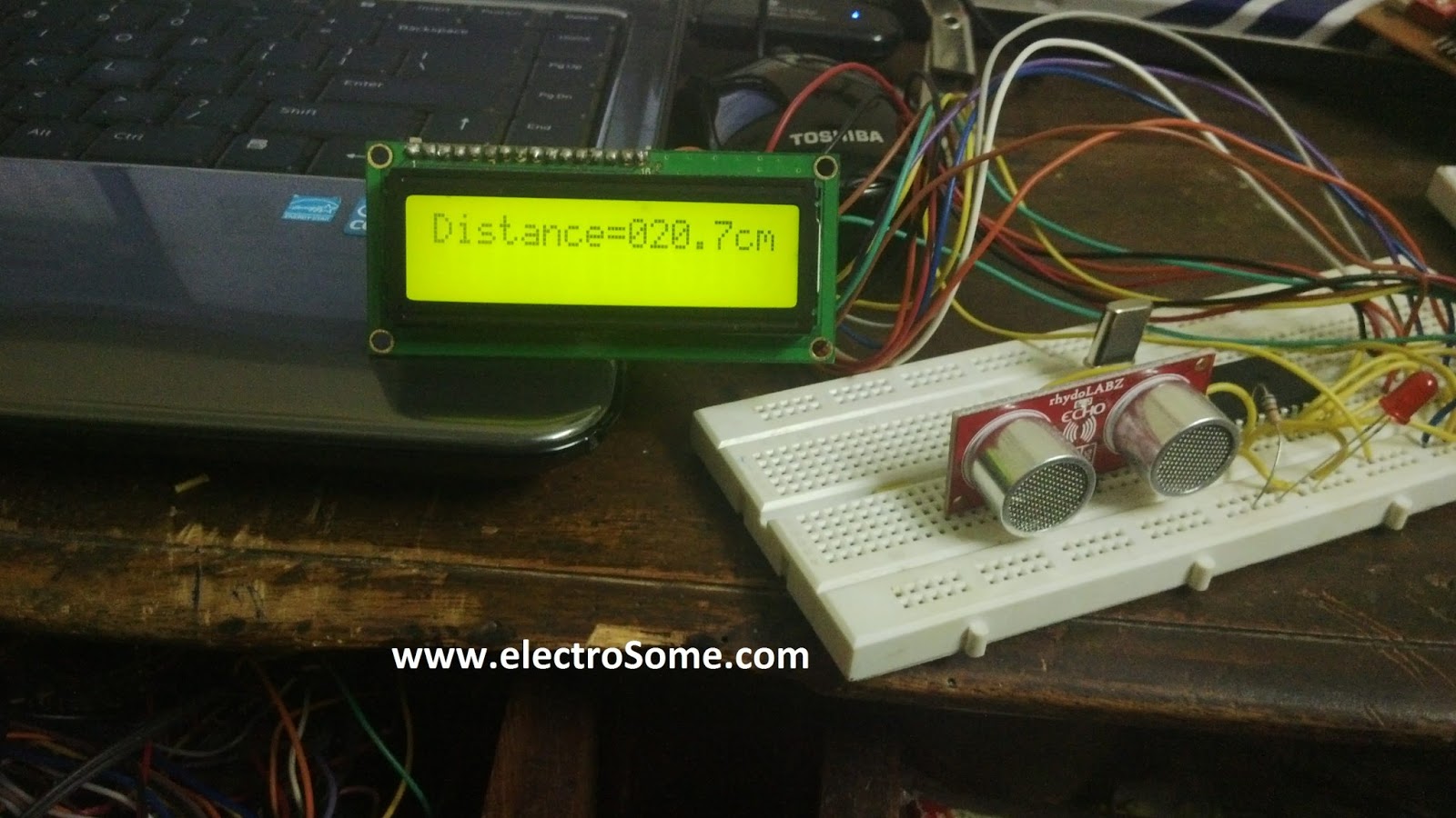 งาน 1 Interfacing Ultrasonic Distance Sensor : ASCII Output with PIC ...