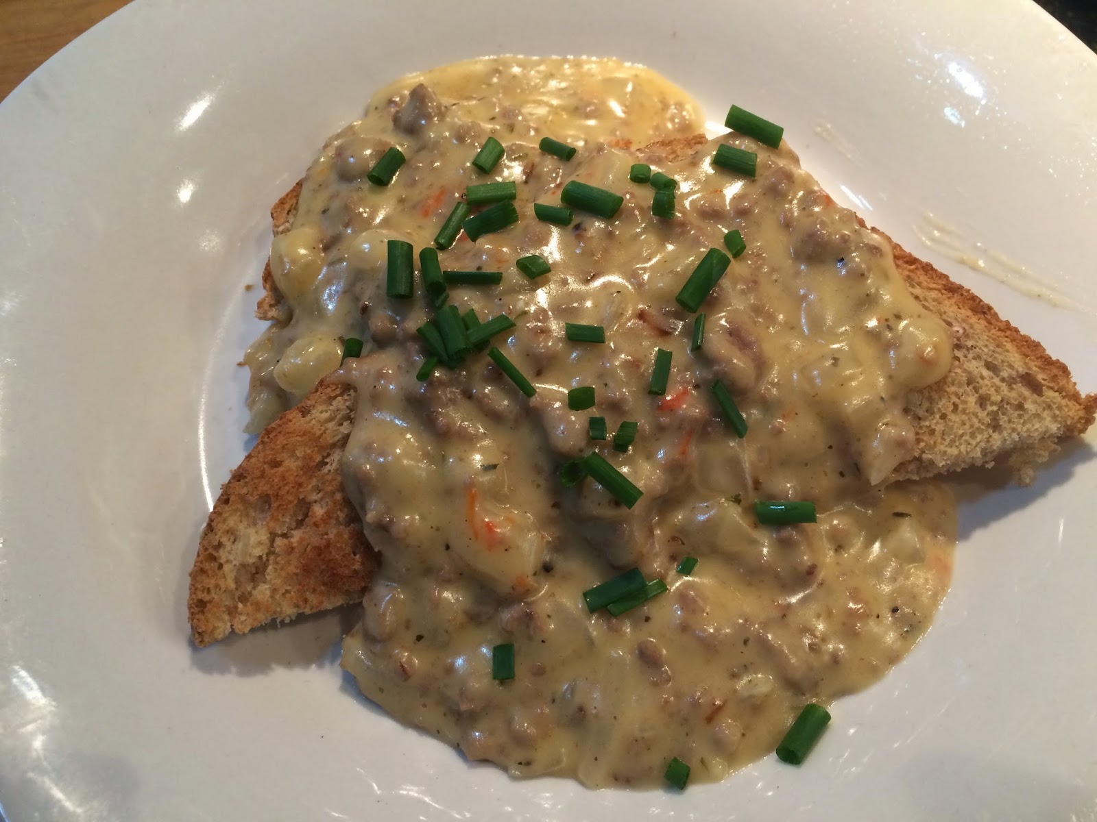 Cooking with Barry & Meta Cheeseburger Gravy . . . on toast