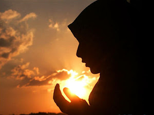 Wanita muslimah kunci Penghuni Surga