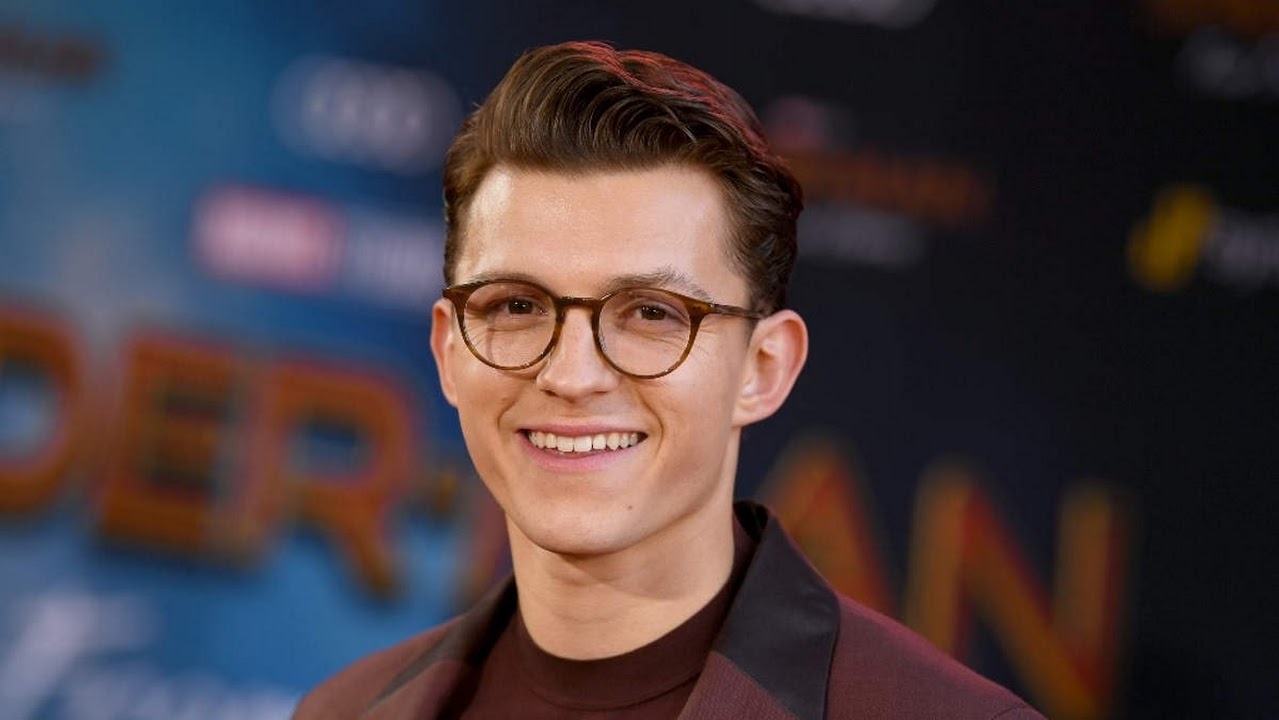 Tom Holland fala sobre o adiamento das filmagens de Uncharted