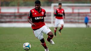 Oficial: El Flamengo renueva hasta 2023 a Lincoln