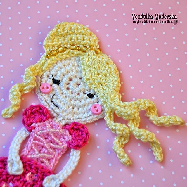 Crochet princess applique pattern