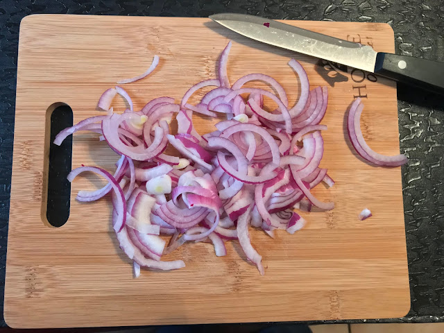 Easy Pickled Red Onions