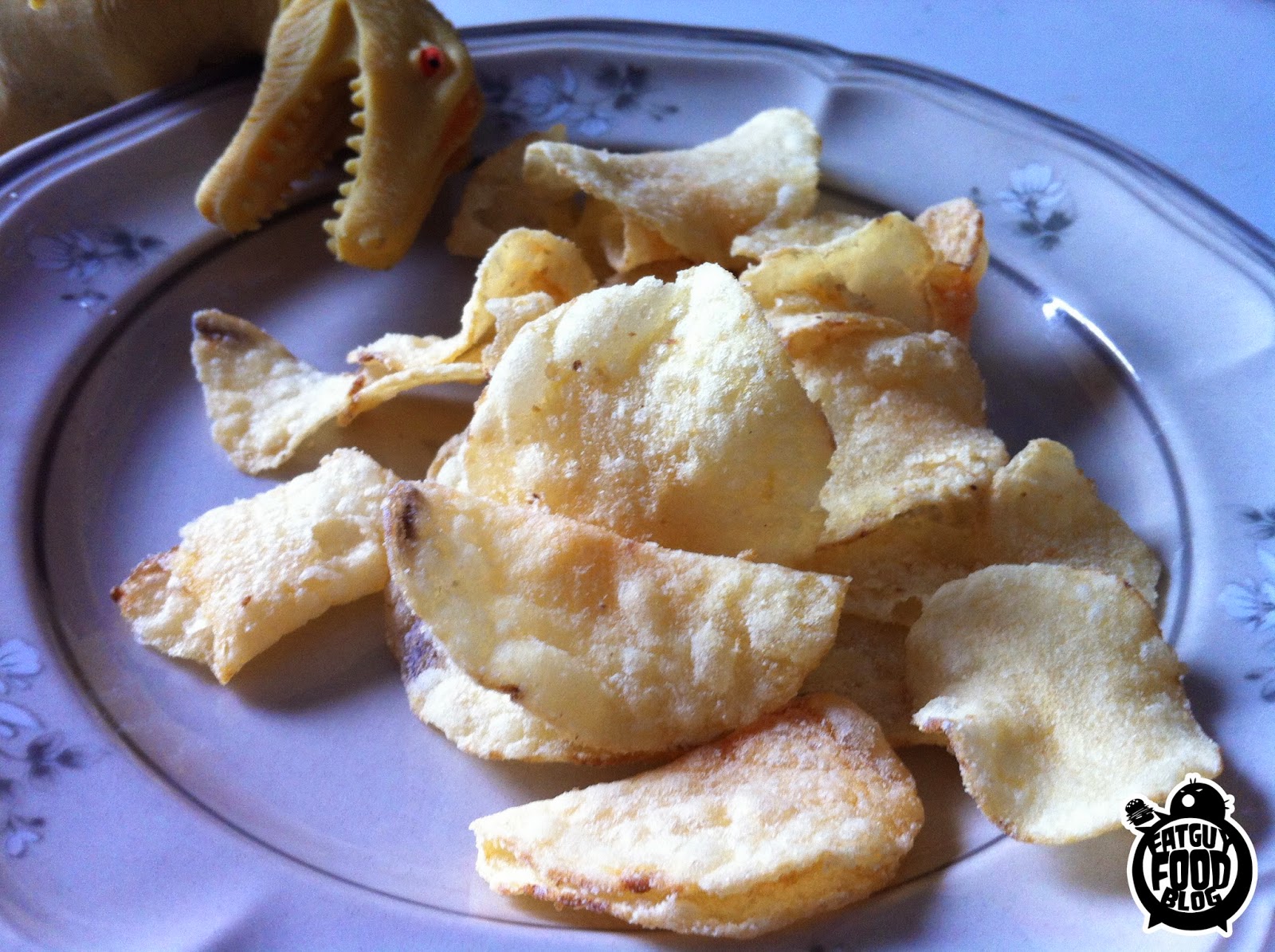 FATGUYFOODBLOG Cape Cod's New Chips Triple Post Buffalo Cheddar