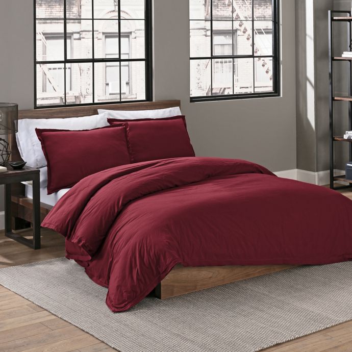 Beautiful burgundy duvet cover Bedrooms to Inspire Your Master Suite