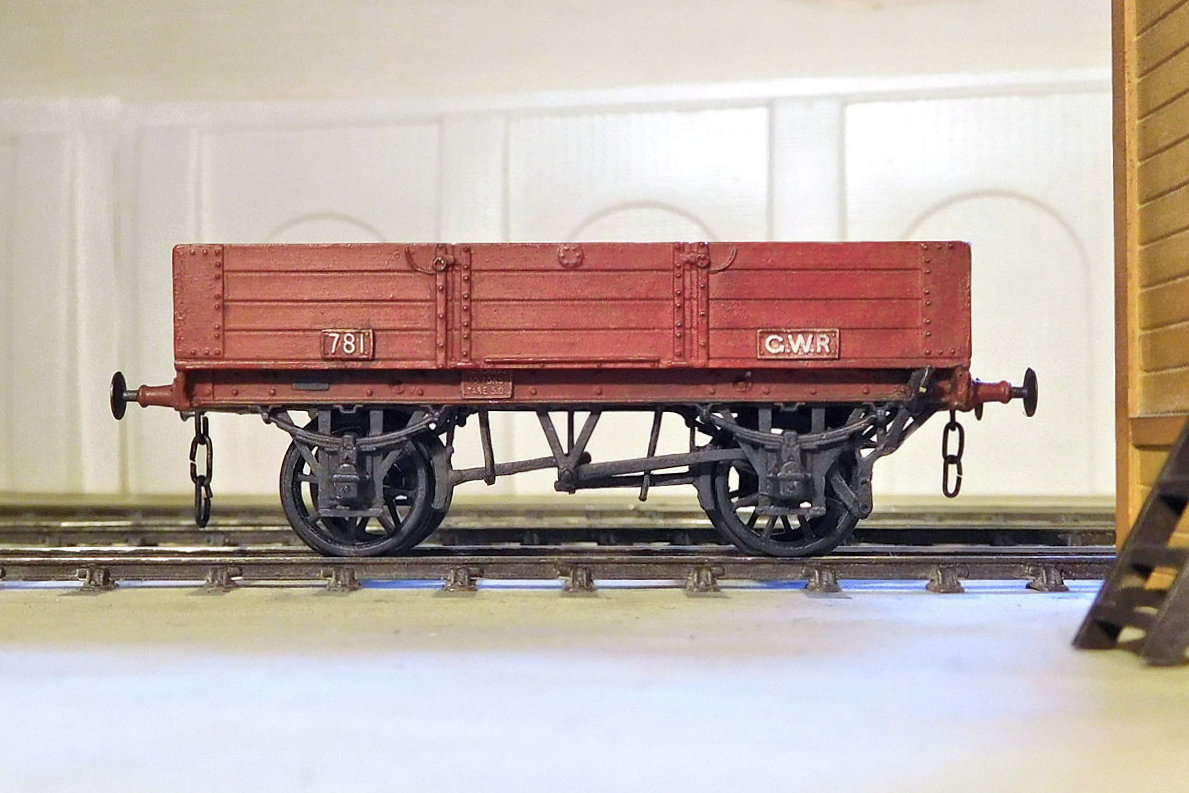 GWR 4 plank Open with DC1 brakes