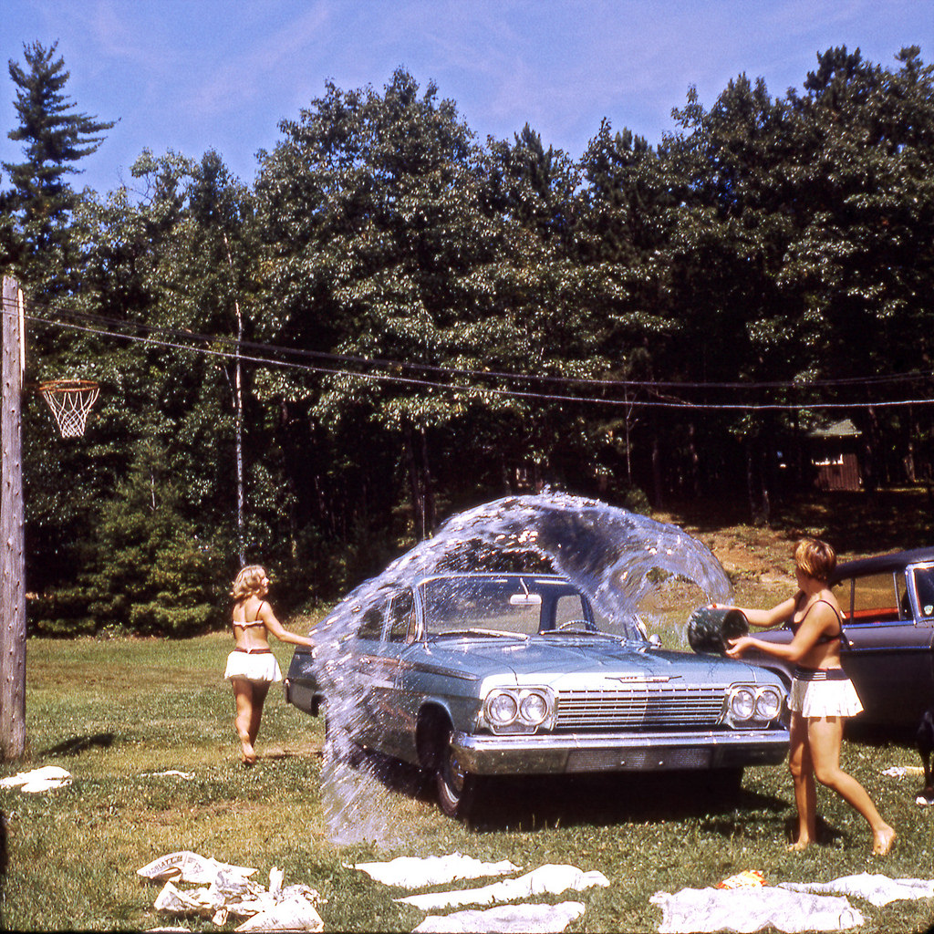 Interesting Vintage Photos of Women Washing Cars in the