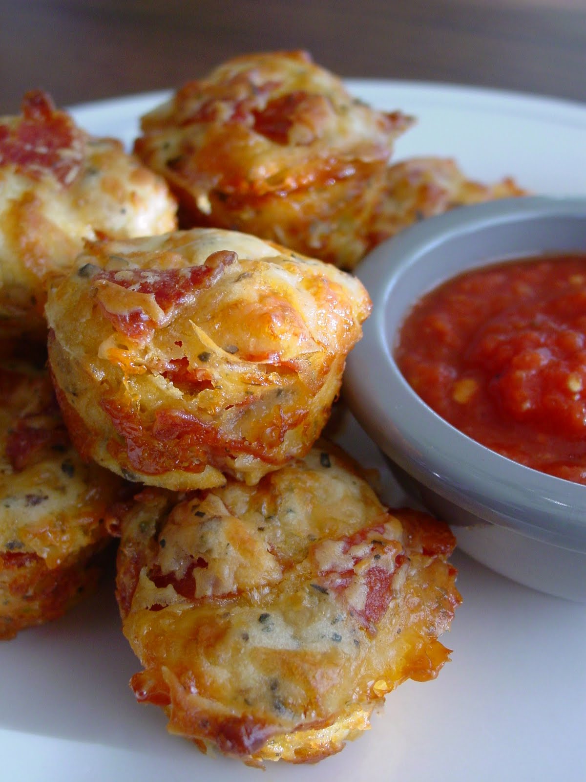 Pepperoni Pizza Muffins | Cook&amp;#39;n is Fun - Food Recipes, Dessert ...