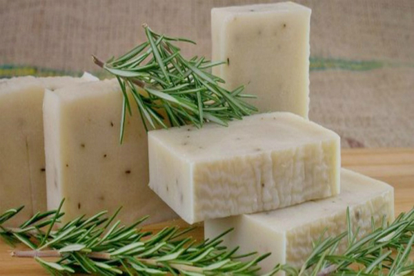 Learn How to Make Rosemary Soap that Helps Prevent Infections, Acne and