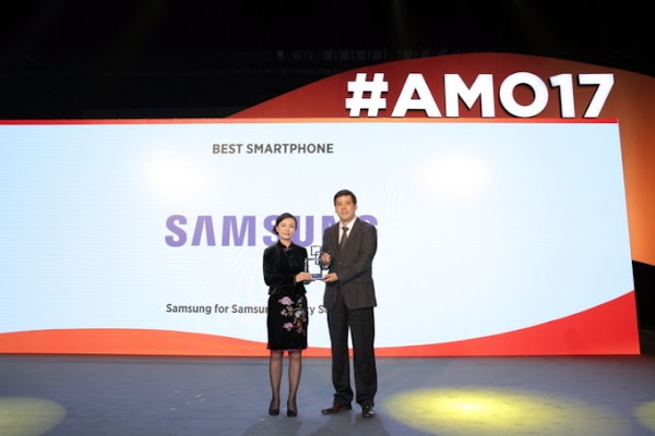 Samsung Galaxy S8 dan S8 Plus Raih Penghargaan Smartphone Terbaik 2017 di MWC Shanghai