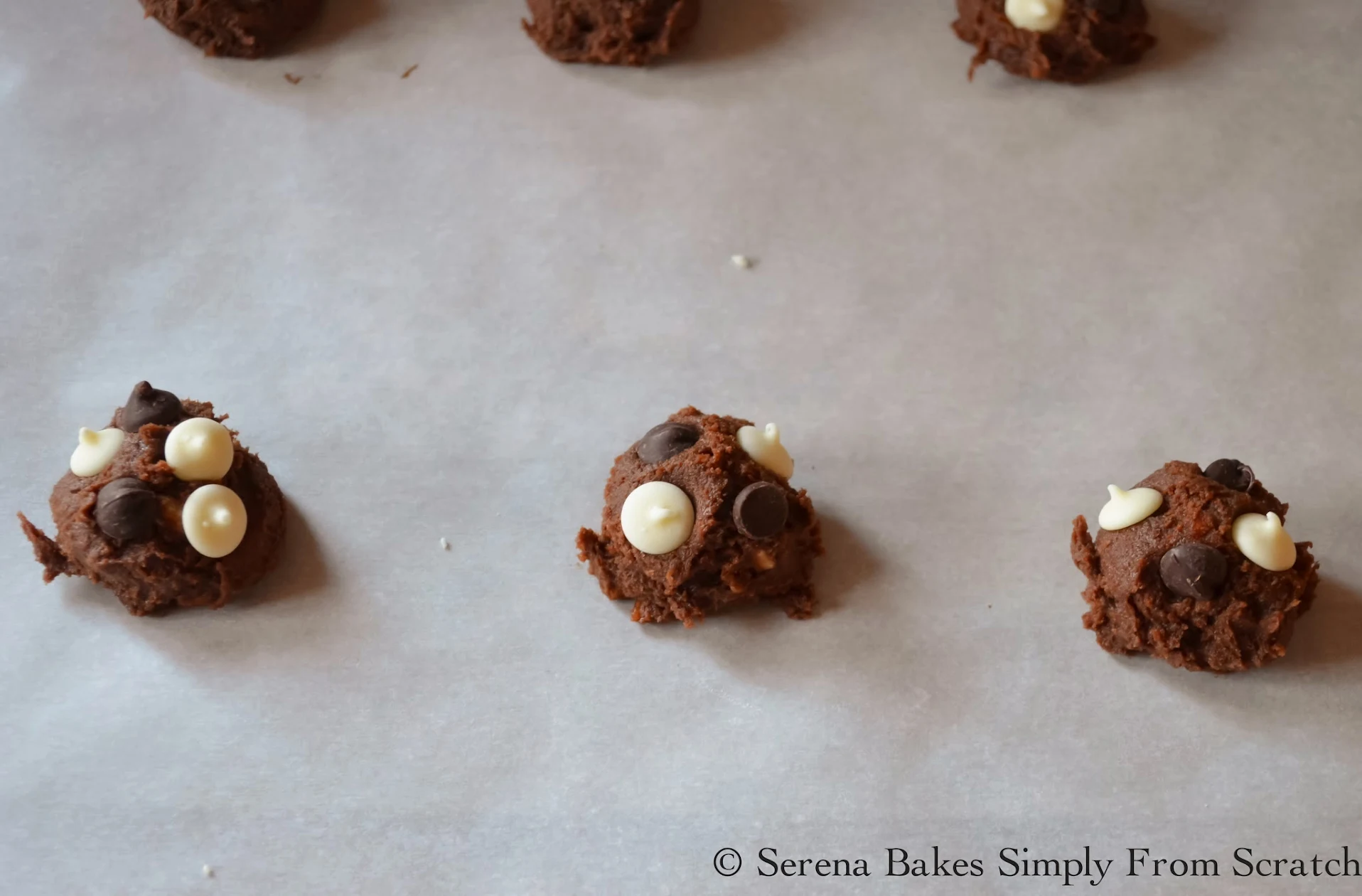 Double-Chocolate-Chip-Cookies-Scoop-Cookie-Dough.jpg