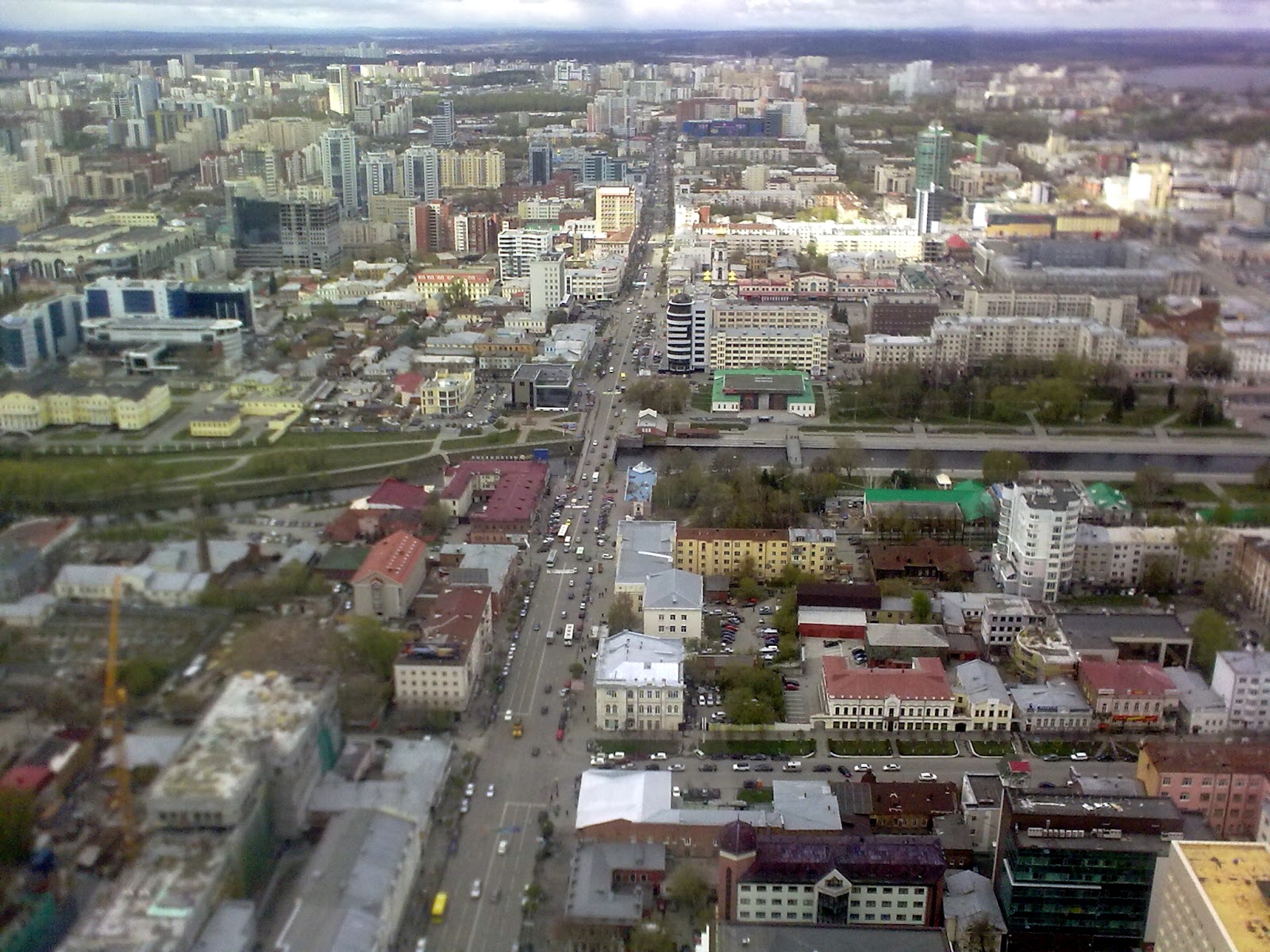 Вид с крыши высоцкого