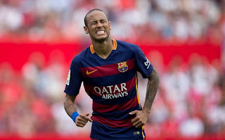 Manchester United keen to sign Barcelona star Neymar