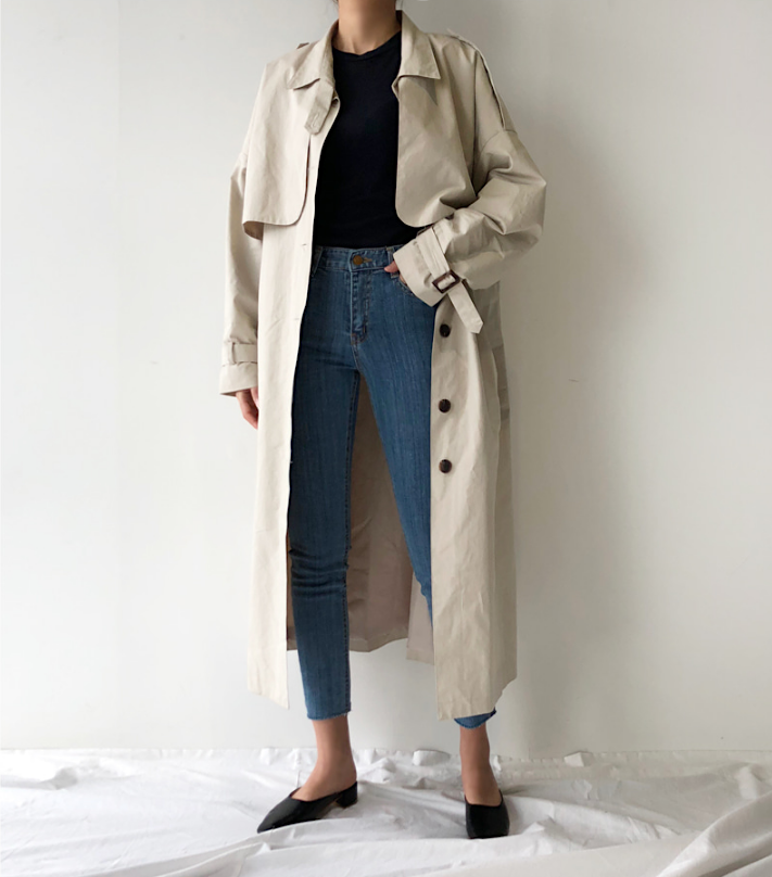 We're Loving This Classic Trench Coat Outfit for Spring