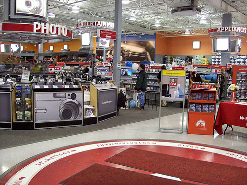 WHAT ARE SOME ELECTRONIC STORES visual data 5