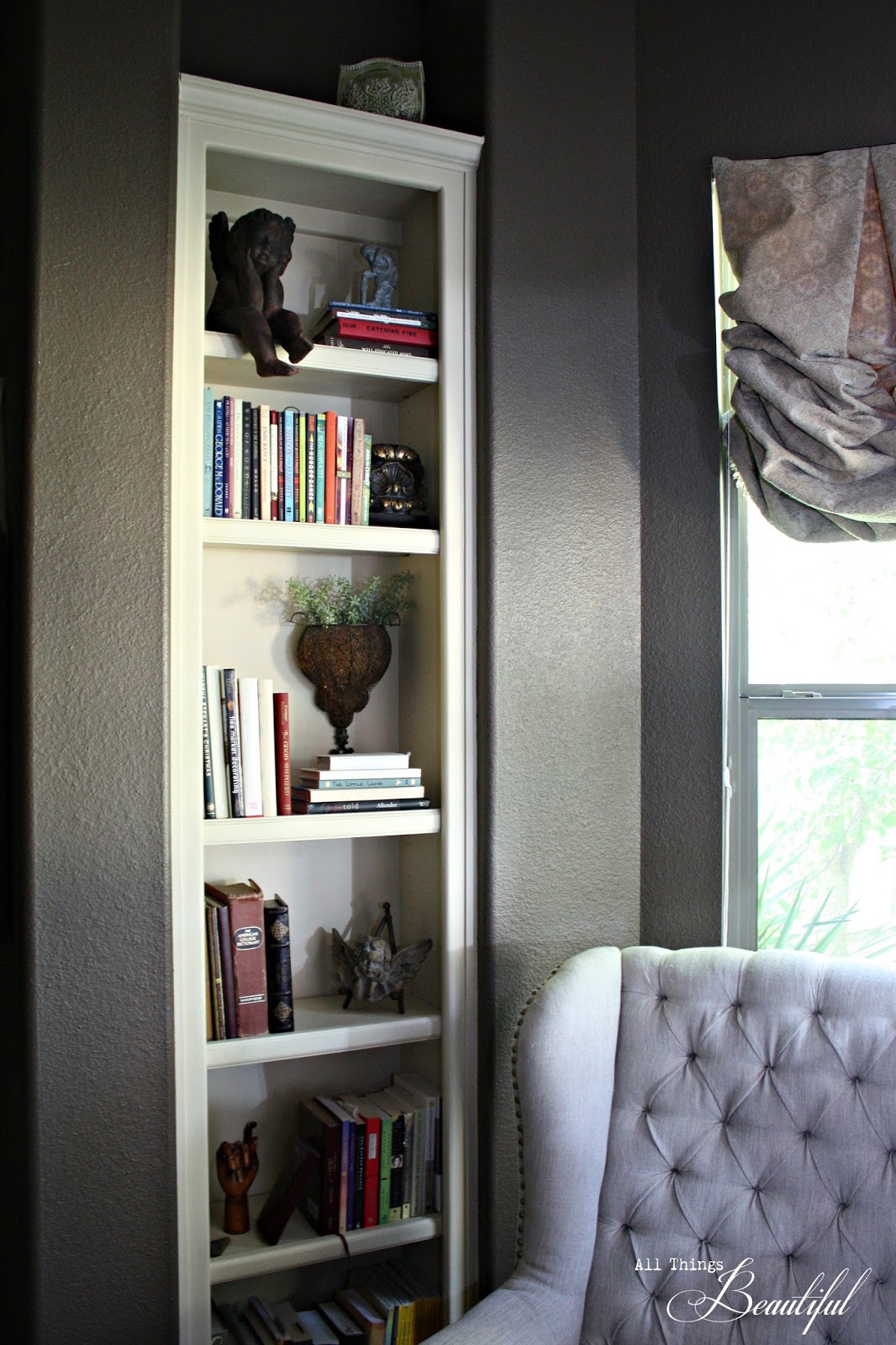 Styling Bookshelves: From Cluttered To Curated In Simple Steps