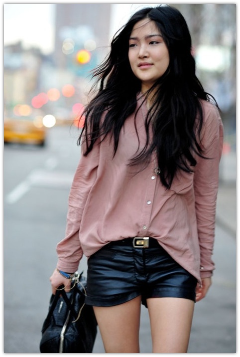 TREND : Leather Shorts