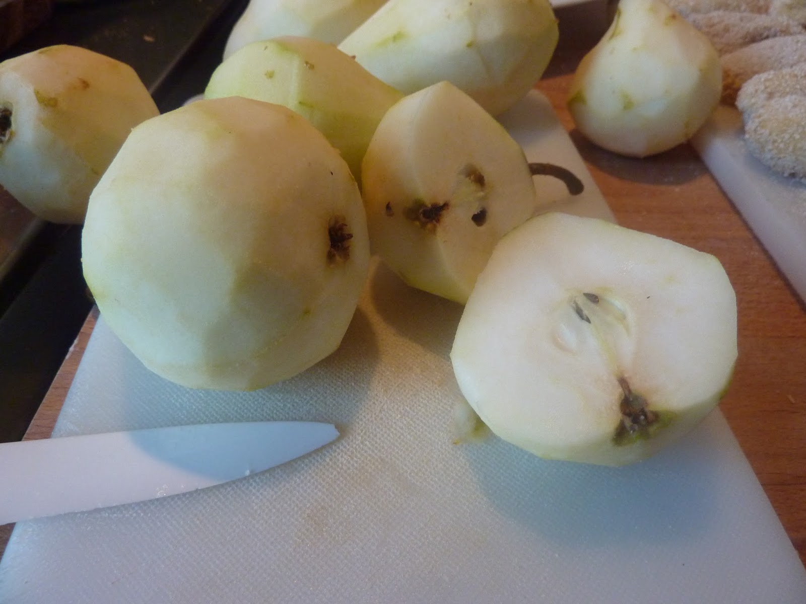 Eingekochte Birnen mit Nelken – glatzkoch.de