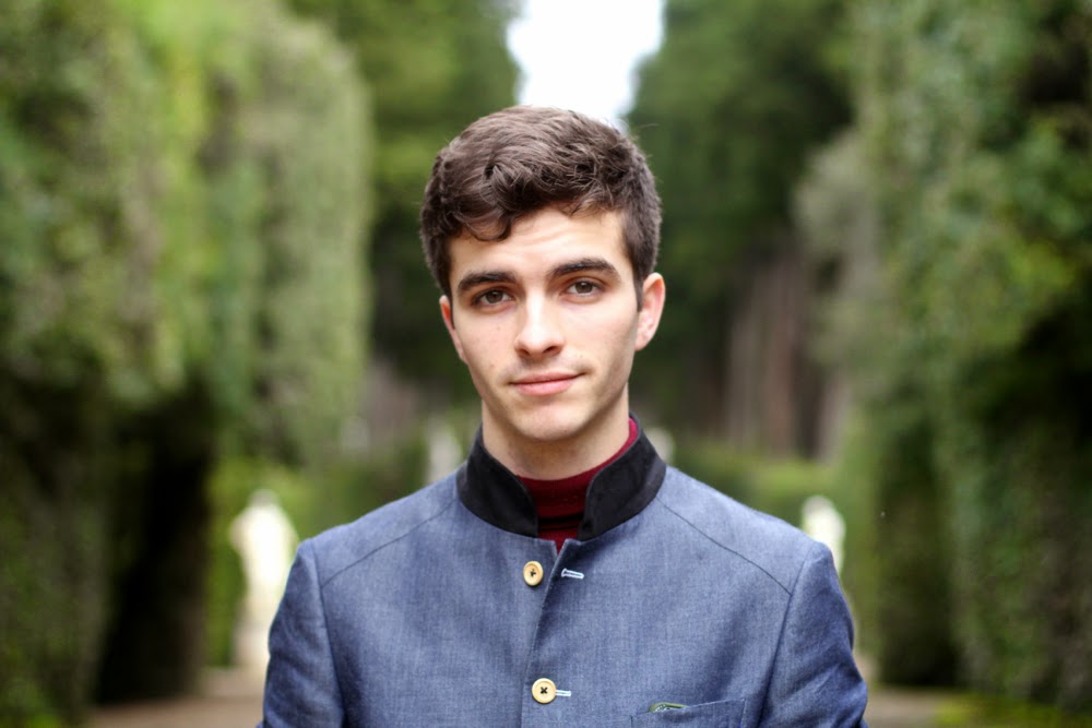 BLOG MODE HOMME / Boboli Gardens / Cavalier Bleu Jacket Veste, Uniqlo Turtle Neck Col roulé, Checked Pants, Maison Martin Margiela Shoes Derby, Mensfashion, Florence