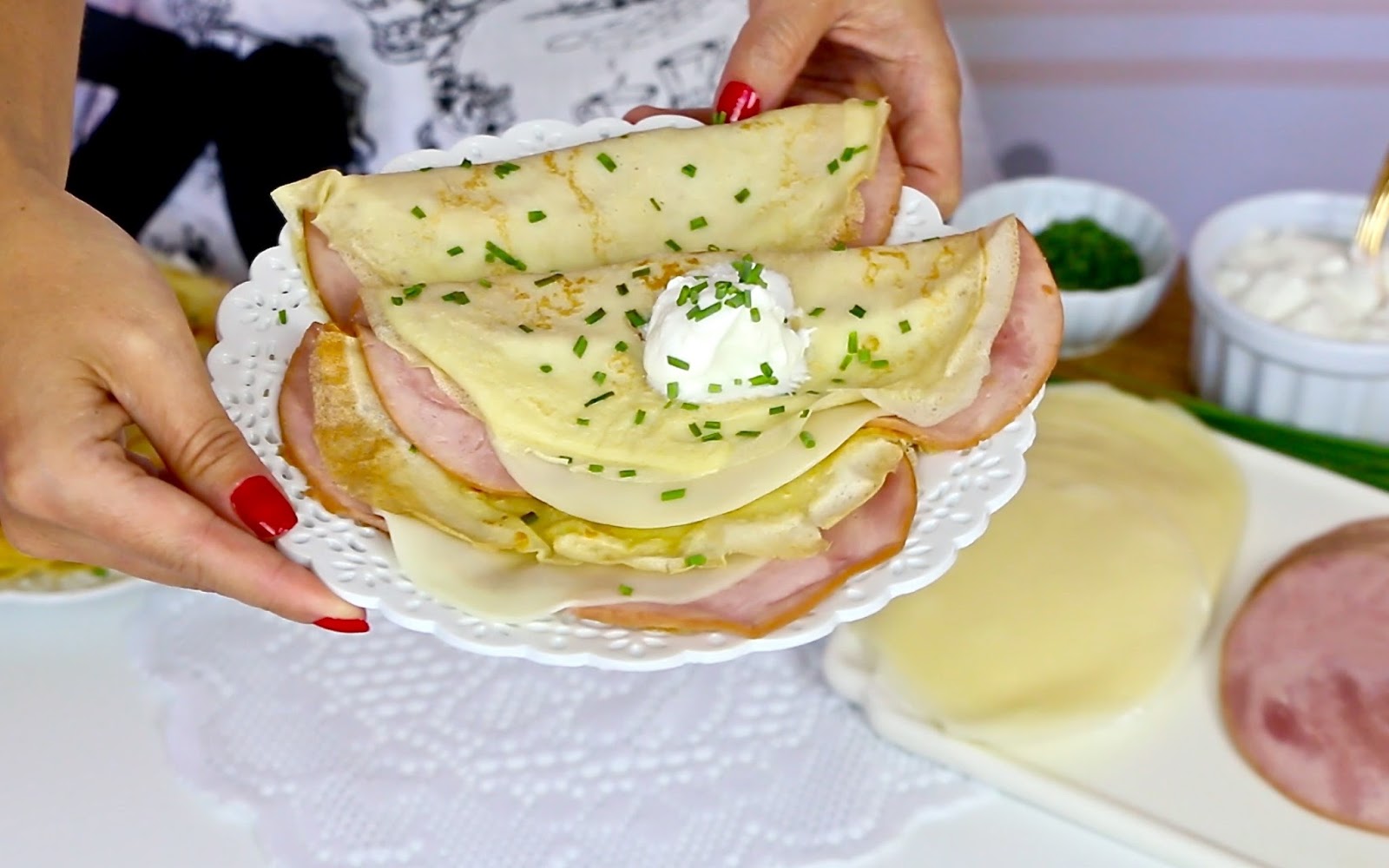 {VIDEO} Savory Herb Crêpes Filled with Ham & Cheese The Lindsay Ann