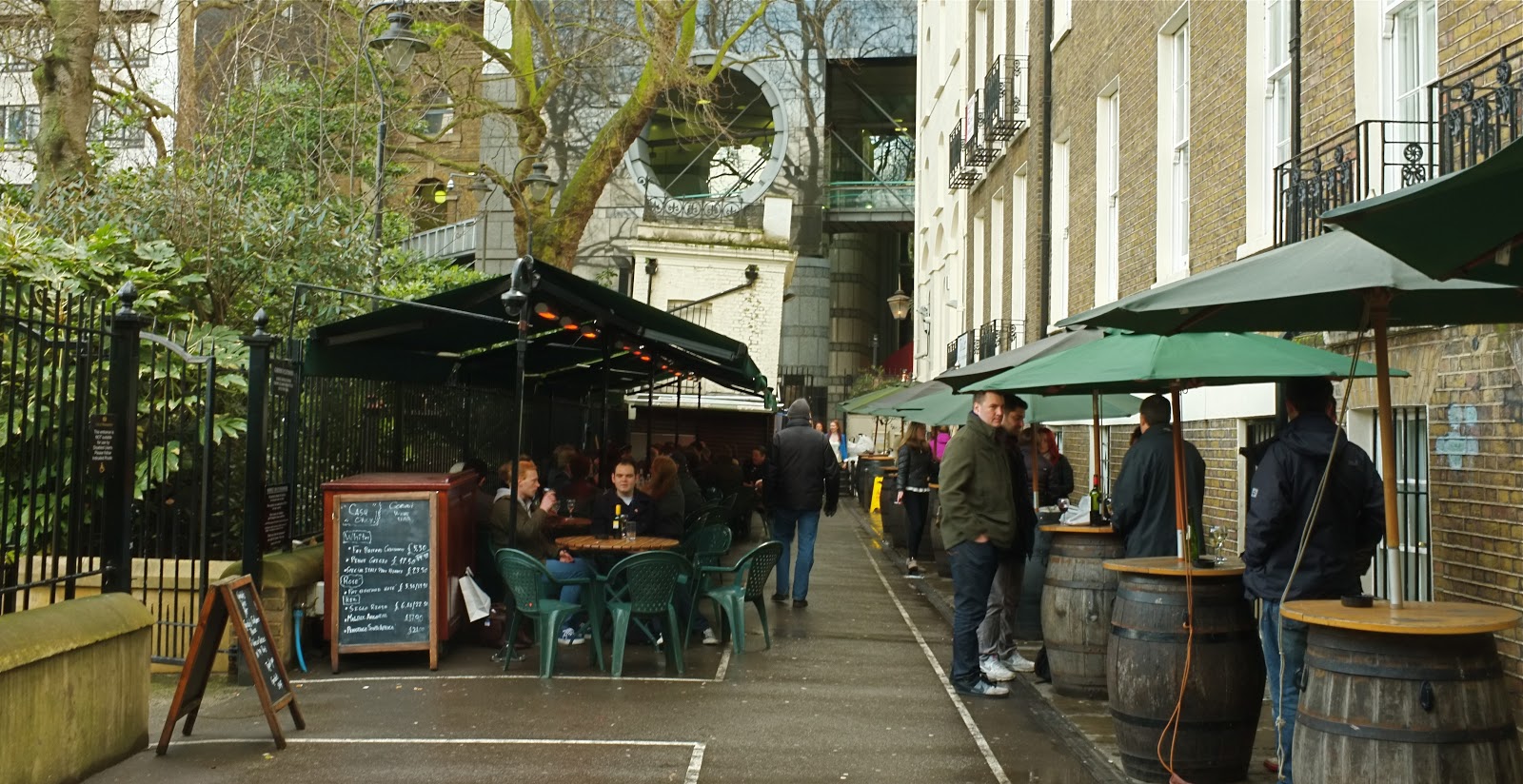 Passage Paradis Gordon's Wine Bar Pubby Love Revisited