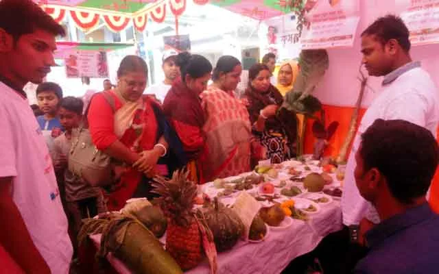 শেরপুরে কৃষক মেলায় উৎপাদিত পণ্যের ন্যায্যমূল্য দাবী কৃষকদের