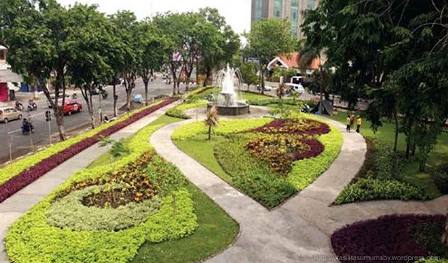 taman lansia dilihat dari atas taman lansia dilihat dari atas