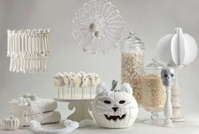 Хэллоуин, 31 октября, Halloween, All Hallows' Eve, All Saints' Eve, тыквы на Хэллоуин, декор для дома на Хэллоуин, украшения на Хэллоуин, декорирование предметов, мастер-классы на Хэллоуин, как украсить дом на Хэллоуин, варианты декора для меикрьера, шикарные праздничные украшения на Хэллоуин, монстры на Хэллоуин, привидения для интерьера, декор интерьера на Хэллоуин, оформление интерьера монстрами, привидения, тыквы, летучие мыши, зомби, страшилки, своими руками, идеи оформления на Хэллоуин, скелеты, Хэллоуин в интерьере, Декор для дома на Хэллоуин своими рукамиДекор для дома на Хэллоуин своими руками https://prazdnichnymir.ru/