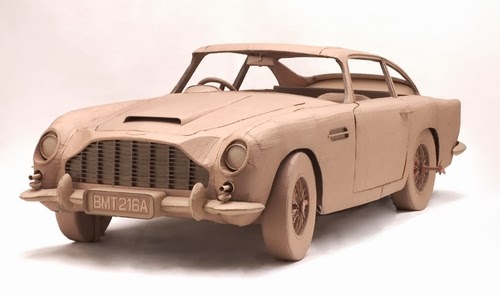 03-Car-2-Life-Size-Chris-Gilmour-Cardboard-Sculptures-www-designstack-co