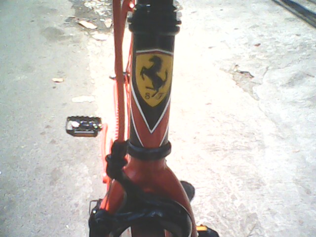 Oracle Modification Concept: Sepeda Fixie Tema FERRARI