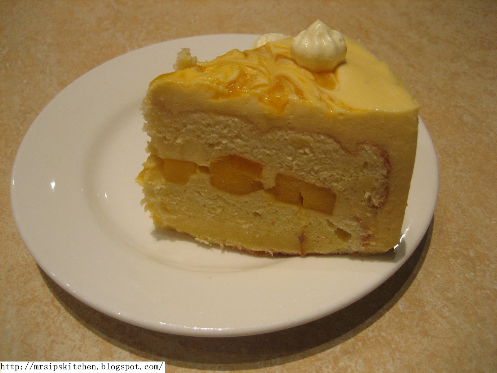 Mrs. Ip's Kitchen: Mango Mousse Cake